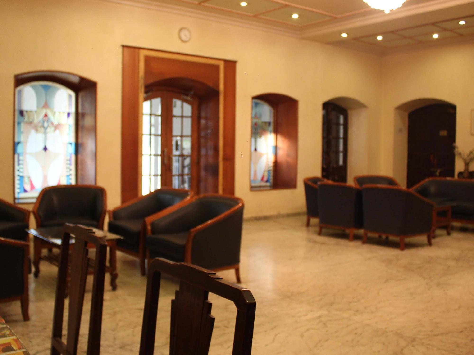 Hotel Ritz Pune Exterior foto